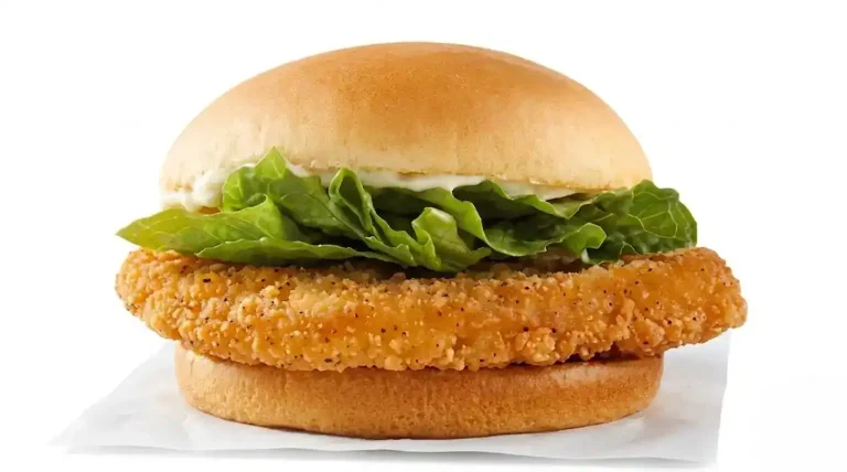 Wendy's Crispy Chicken Sandwich: Price, Calories and Full Guide (2026) 1 Wendy's crispy chicken sandwich
